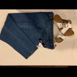 NWT Jeans Ankle RUBY RED Size 14